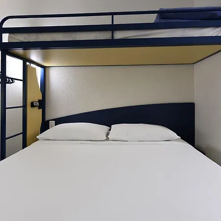 Ibis Budget Aachen Grenze * ראהרן