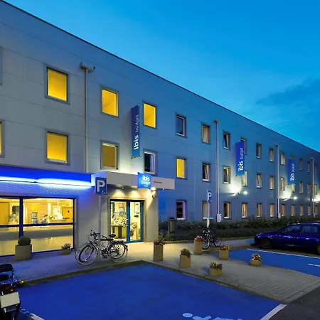 Ibis Budget Aachen Grenze מלון *